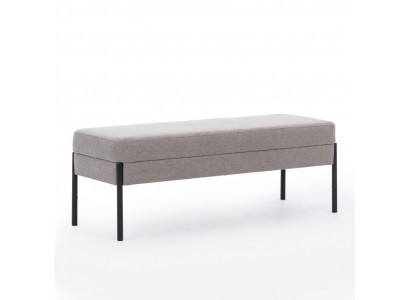 Grijze slaapkamer zitbank met ontwerper houten frame en stoffen bekleding.