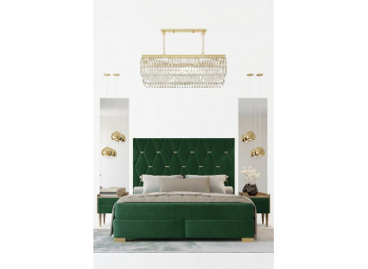 Stijlvolle groene slaapkamer met tweepersoons bed frame van hout en nachtkastjes
