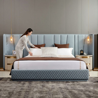 Grote slaapkamer tweepersoonsbed designer bedden houten frame gestoffeerd bed