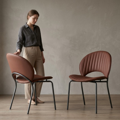 Bruine eetkamerstoel luxe fauteuils keukenstoel leer houten stoelen