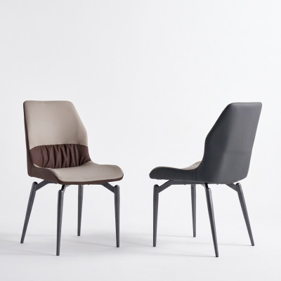 Beige eenzitsstoelen zonder armleuningen eetkamerstoelen keukenmeubels