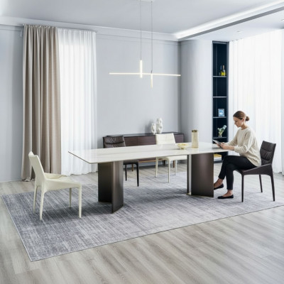 Groot eetkamerset Rechthoekige witte eettafel 4x stoffen stoelen 5-delige