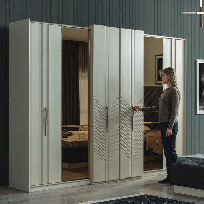Witte moderne kledingkast Slaapkamer 4-deurs houten kast Nieuw