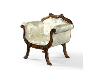 Klassieke luxe fauteuil met een zitting van textiel van een ontwerper van meubels