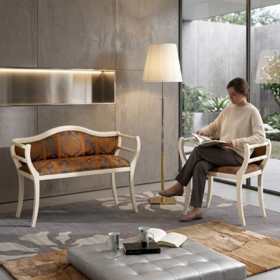 Klassiek zitmeubilair bank stoelen gestoffeerd meubilair woonkamer meubels design