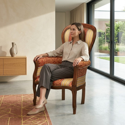 Klassieke fauteuil, luxe gestoffeerde fauteuil, houten frame, nieuw