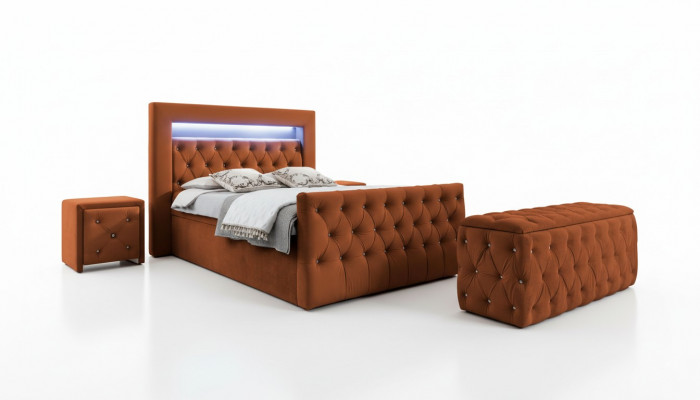 Chesterfield slaapkamerset textielbed 2 houten nachtkastjes krukje