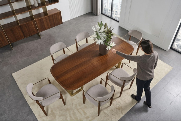 Modern eetkamer set bestaande uit eettafel en 6 stoelen bruin 7-delig.