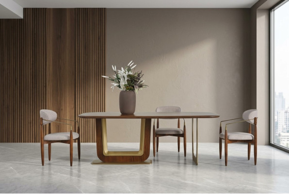 Modern eetkamerset Perfecte eettafel en 4 stoelen in de kleur bruin 5-delig.