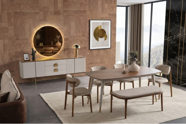Perfecte eetkamerset met eettafel, 4 stoelen, dressoir, spiegel en bank (8-delig).