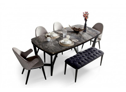 Luxe eetkamerset bestaande uit eettafel en 4 stoelen, nieuwheid 5-delig.