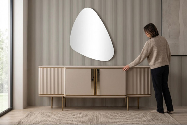 Beige eetkamer dressoir met 2 deuren Luxe spiegel Moderne houten meubels