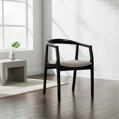 Zwarte beige eetkamerstoel eetkamerstoelen ontwerper fauteuils