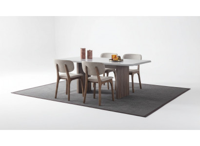 Designer eetkamerset bestaande uit 5-delige eettafel en 4 moderne stoelen.