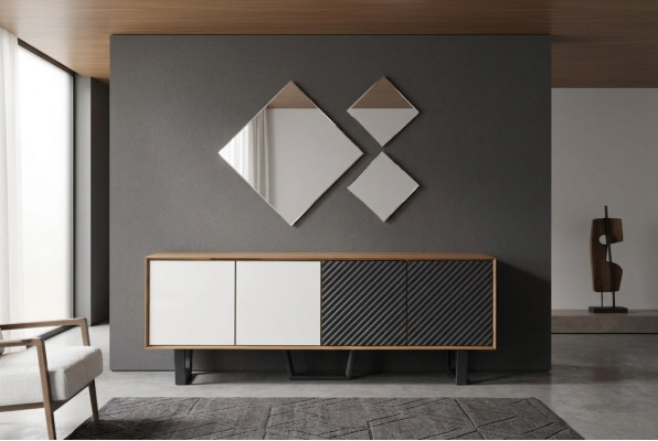 Modern eetkamer set bestaande uit een 4-delige dressoir met 3 spiegels nieuwigheid.