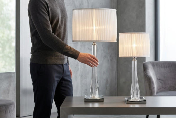 Luxe klassieke nachtlamp tafellamp wit tafelverlichting nieuw.