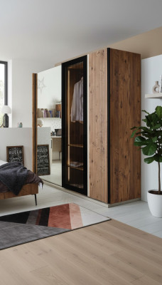 Moderne kledingkast Luxe houten kasten Glas stijlvolle slaapkamer