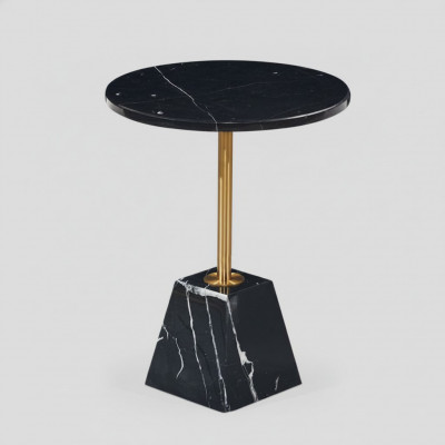 Zwarte salontafel bijzettafel ontwerptafel woonkamer