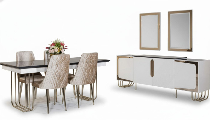 Stijlvolle eetkamermeubels van roestvrij staal, bestaande uit eettafel, dressoir en spiegel.
