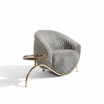 Grijze gestoffeerde eenzitter woonkamer designer fauteuil. Nobele fauteuil voor één persoon.