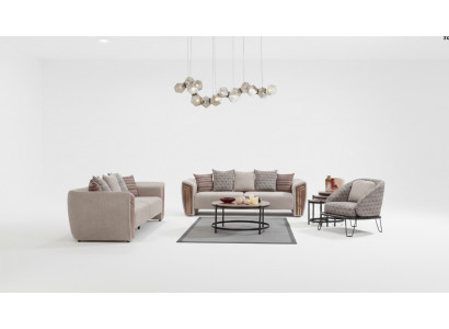 Beige woonkamer gestoffeerde bankstel driezitsbank fauteuil textiel meubels
