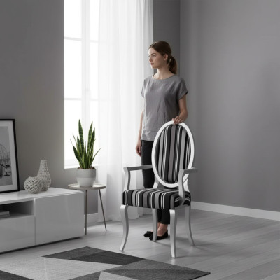 Klassieke stoel met armleuningen Eetkamer Fauteuil Lounge Luxe Nieuw.