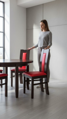 Klassieke houten stoel Eetkamerstoel Luxe hout Nieuwe luxe meubels