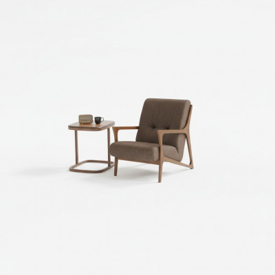 Bruine fauteuil gestoffeerde meubels woonkamer hout inrichting luxe textiel nieuw