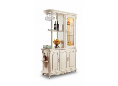 Drinks kast voor de eetkamer, klassieke parelwitte meubels, nieuwe luxe.