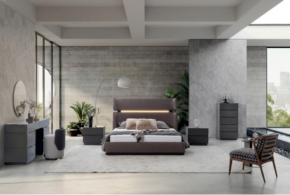 Moderne slaapkamer set 6-delig: bed, 2x nachtkastjes, commode met spiegel.