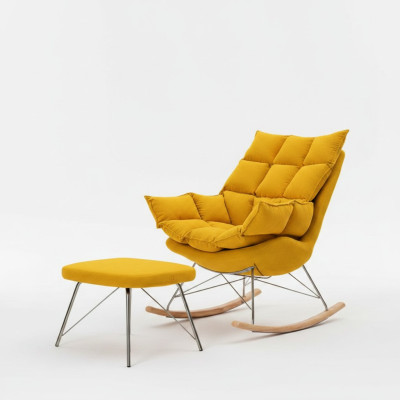 Fauteuil met voetenbankje, luxe design, textiel zitgroep voor de woonkamer, geel.