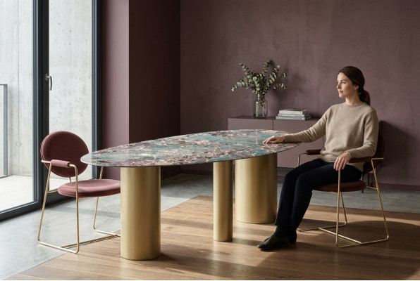 Eetkamerset Eettafel 4 stoelen Elegante set Modern Luxe Nieuw 5-delig.