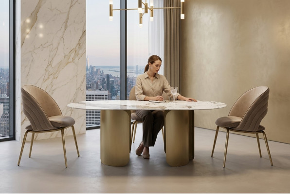 Exclusieve eetkamerset bestaande uit 5-delige eettafel + 4 stoelen, luxe compleet.
