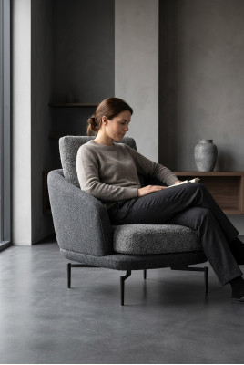 Grijze fauteuil luxe gestoffeerde meubels woonkamer design textiel gestoffeerde stoel nieuw