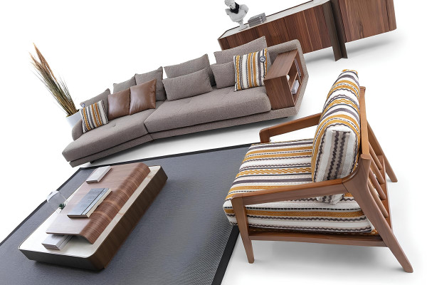 Exclusieve woonkamerbankstel, stoffen bank, houten salontafel, dressoir.