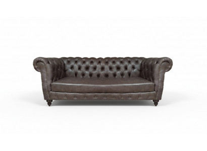 Bruine lederen driezitsbank, inrichting woonkamer Chesterfield.