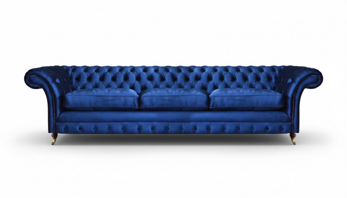Chesterfield bank, driezitsbank, moderne zitmeubelen, interieur, stoffering, stof.