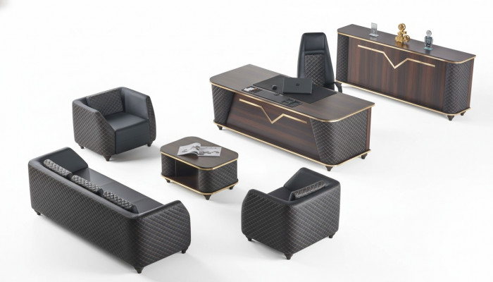 Compleet kantoor set bureau, sofa's, dressoir, kantoormeubilair.
