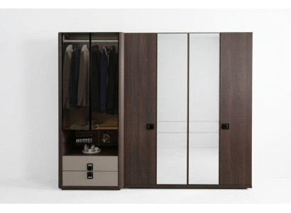 Kleiderschrank aus Holz in Braun modern eleganter Stauraum