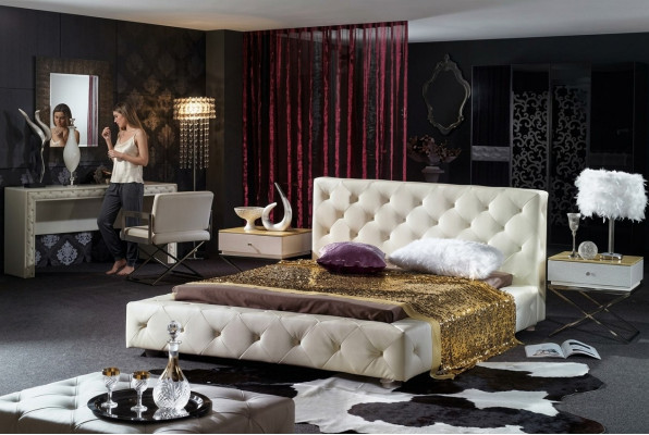 Elegant designer bed, bedden, leren bed, Chesterfield gestoffeerd bed, tweepersoonsbed, nieuw