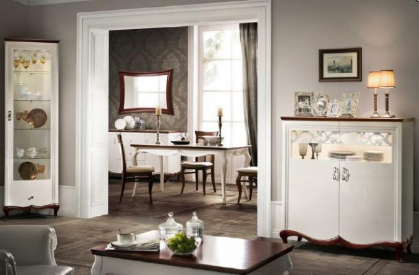 Massief hout echt hout handgemaakt klassieke vitrine vitrinekast vitrines MIW2