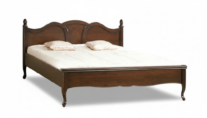 Klassiek bed tweepersoonsbed bedden leer textiel echt antiek stijl hout
