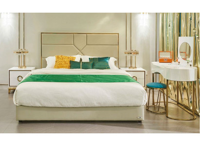 Luxus Betten + 2 Nachttische Konsole 3 tlg. Bett Schlaf Zimmer Set Garnitur Neu