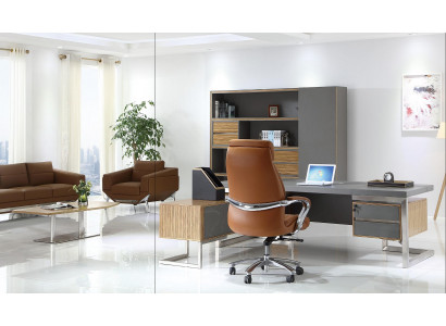 Moderner Leder- und Holz-Couchtisch in Naturfarben
