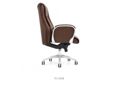 Kunstleder-Sessel in Schwarz mit Edelstahlrahmen modern und elegant
