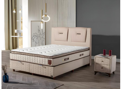 Luxuriöses Boxspringbett mit modernem Kopfteil Elegantes Design für Komfort