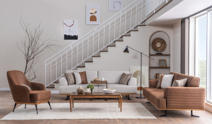 Elegant bruin driezitsbank met modern design voor de woonkamer.
