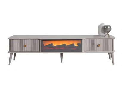 Der perfekte TV-Lowboard mit einem gemütlichen E-Kamin in der Mitte