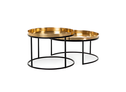 Set aus zwei Beistelltischen mit Metallgestell und goldfarbener Oberfläche