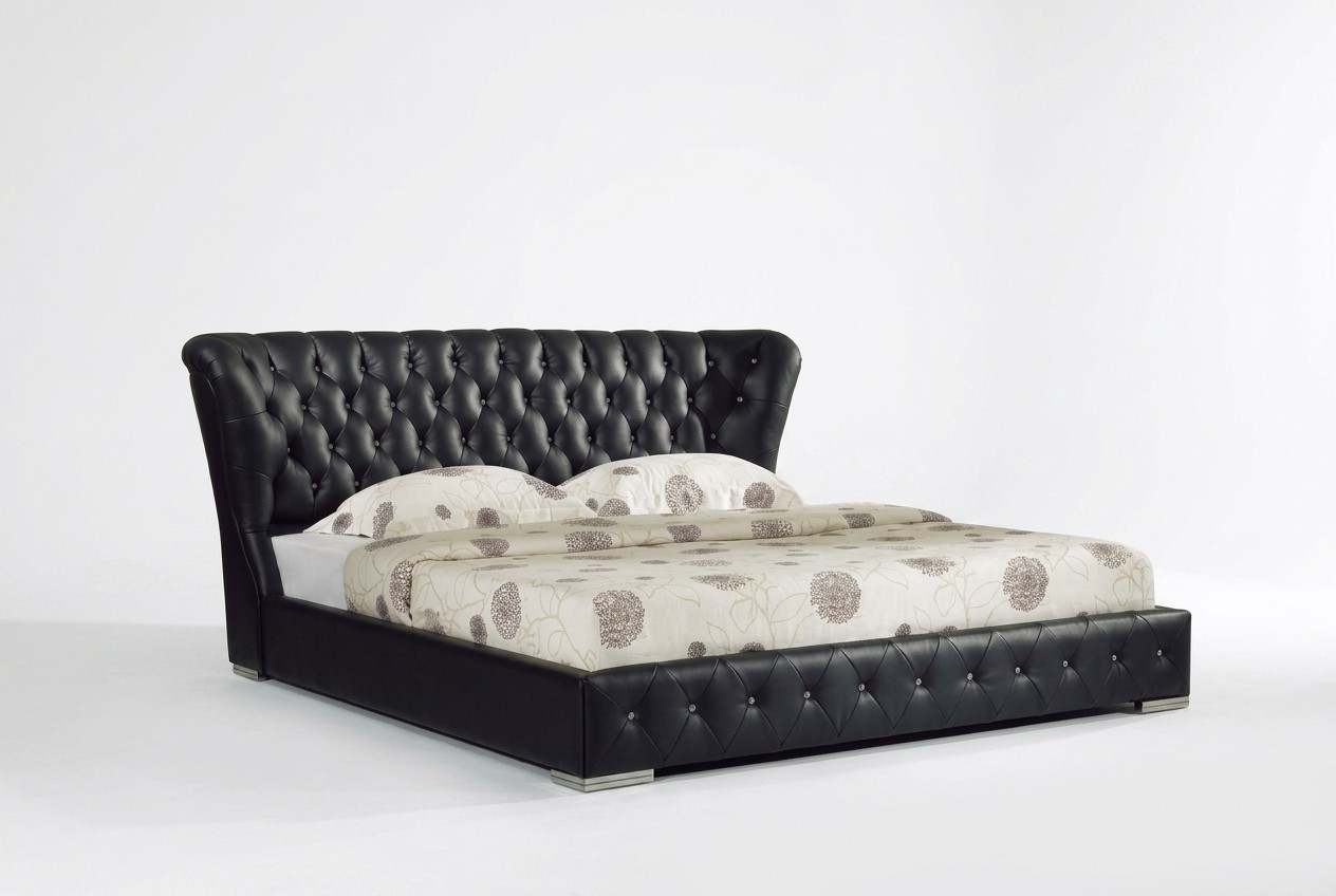 Boxspringbed Designer gestoffeerd bed Beddenhotel Chesterfield hotelbed
